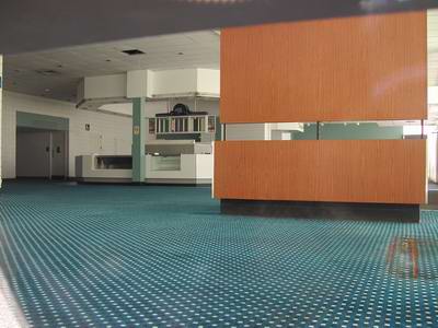 Showcase Cinemas Sterling Heights - Empty From Kim Connell (newer photo)